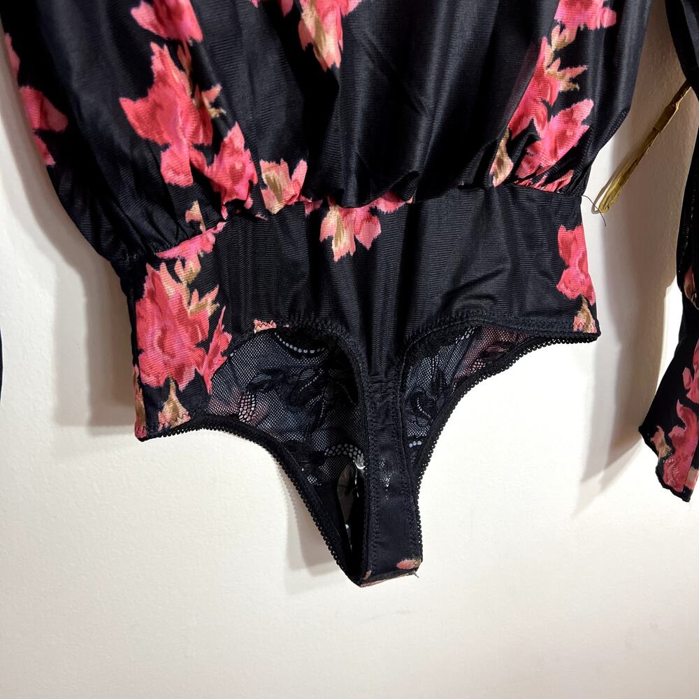 NWT Free People Rose Bodysuit - Picture 4 of 8
